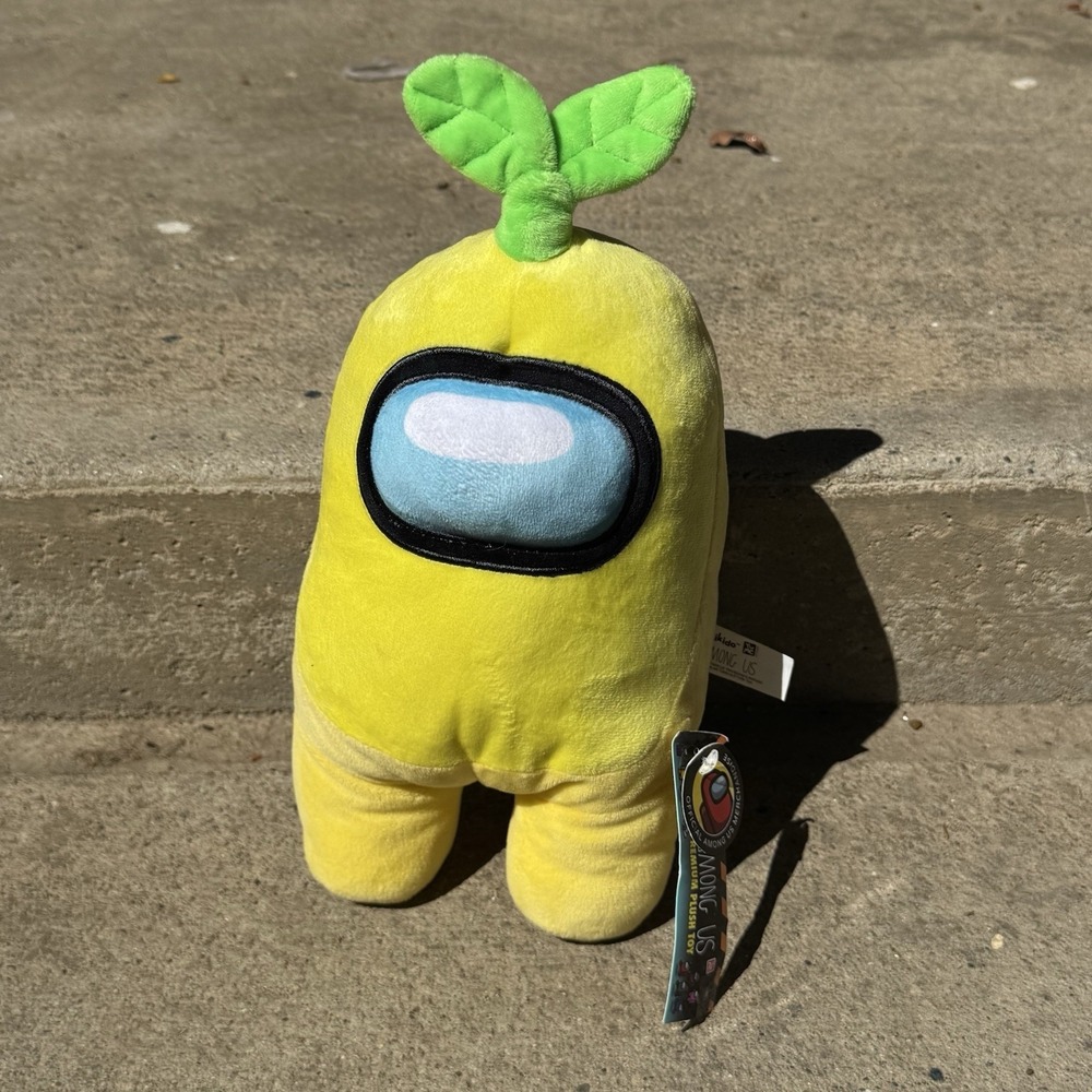 NWT Toikido Official Among Us Premium Yellow 16" Mega Plush Stuffed Pillow Toys‎
